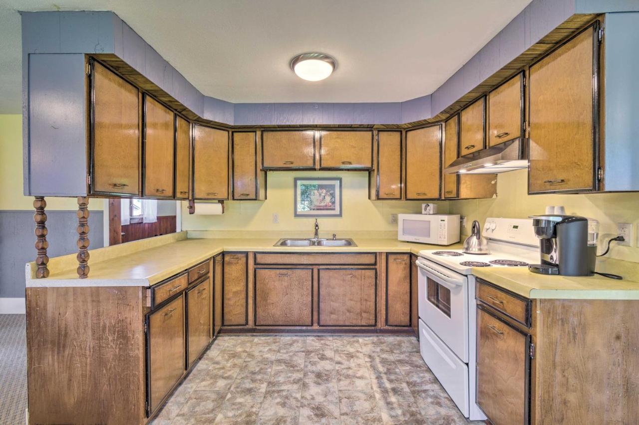 Charming Stanley Home With Yard, 7 Mi To Seneca Lake Geneva Εξωτερικό φωτογραφία